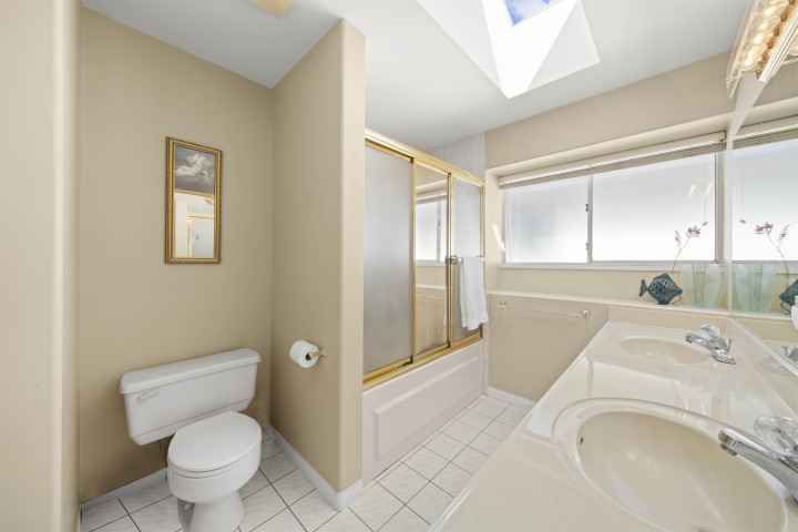Photo 17 at 3838 Penticton Street, Renfrew Heights, Vancouver East