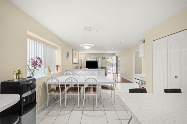 Photo 7 at 3838 Penticton Street, Renfrew Heights, Vancouver East