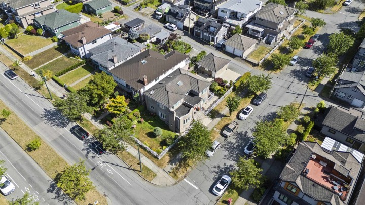 Photo 33 at 3838 Penticton Street, Renfrew Heights, Vancouver East