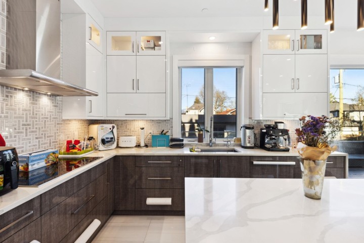 Photo 15 at 4437 W 13th Avenue, Point Grey, Vancouver West