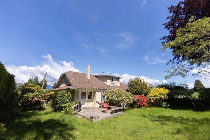 Photo 5 at 4674 W 4th Avenue, Point Grey, Vancouver West