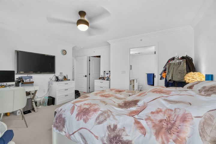 Photo 12 at 451 W 63rd Avenue, Marpole, Vancouver West