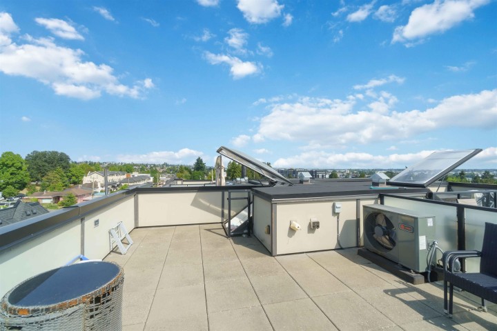 Photo 31 at 451 W 63rd Avenue, Marpole, Vancouver West
