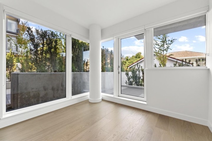 Photo 12 at 106 - 8080 Oak Street, Marpole, Vancouver West