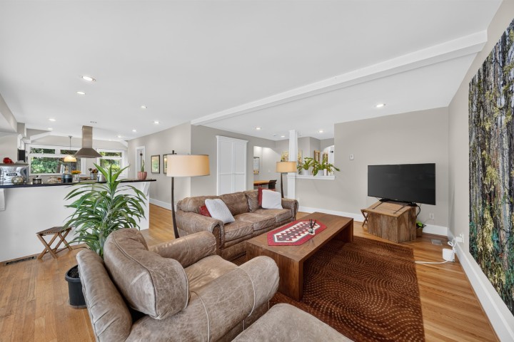 Photo 19 at 4655 W 6th Avenue, Point Grey, Vancouver West
