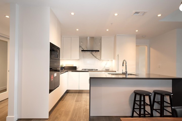 Photo 17 at 201 - 717 W 17th Avenue, Cambie, Vancouver West