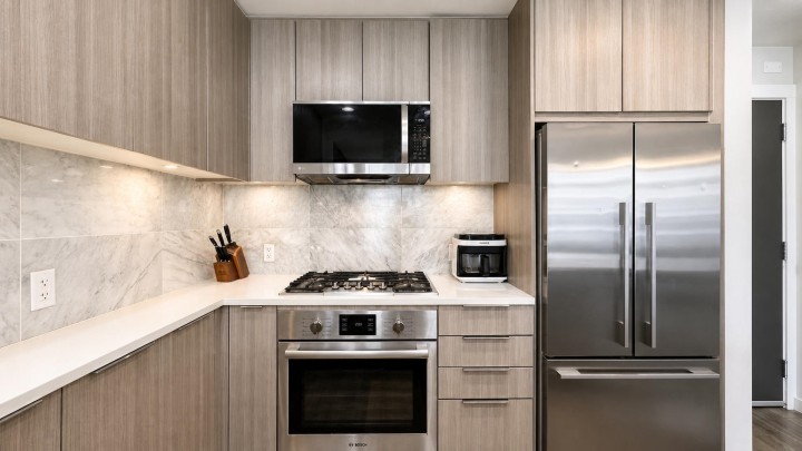 Photo 6 at 610 - 3289 Riverwalk Avenue, South Marine, Vancouver East