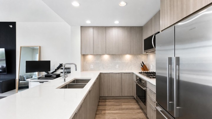 Photo 5 at 610 - 3289 Riverwalk Avenue, South Marine, Vancouver East
