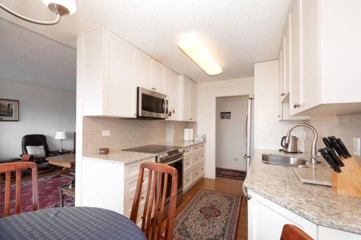 Photo 20 at 503 - 1730 Duchess Avenue, Ambleside, West Vancouver