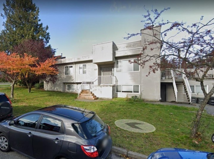 Photo 3 at 475 W 64th Avenue, Marpole, Vancouver West