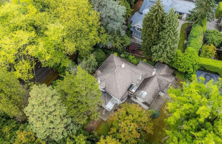 Photo 4 at 1588 W 29th Avenue, Shaughnessy, Vancouver West
