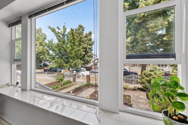 Photo 6 at 2038 E 26th Avenue, Victoria VE, Vancouver East