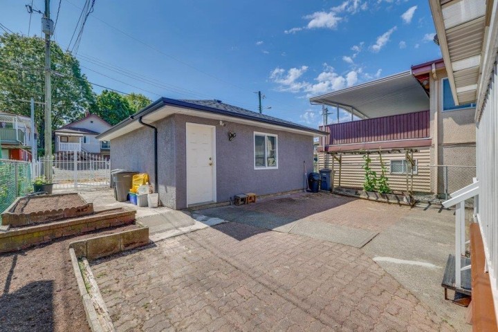 Photo 32 at 2038 E 26th Avenue, Victoria VE, Vancouver East