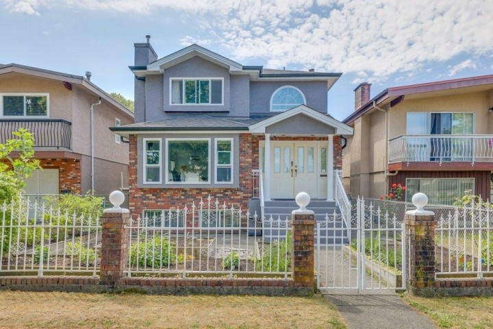 Photo 1 at 2038 E 26th Avenue, Victoria VE, Vancouver East