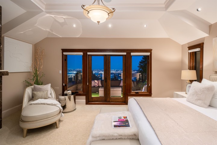 Photo 16 at 2673 Finch Hill, Canterbury WV, West Vancouver