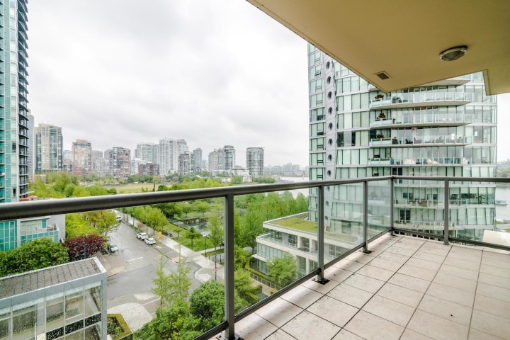 Photo 12 at 903 - 1515 Homer Mews, Yaletown, Vancouver West