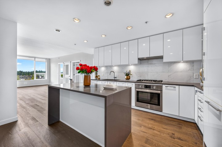 Photo 6 at 1302 - 3487 Binning Road, University VW, Vancouver West