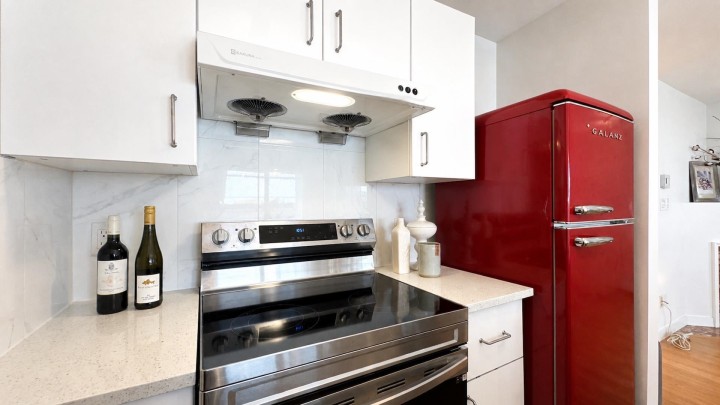 Photo 7 at 103 - 985 W 10th Avenue, Fairview VW, Vancouver West