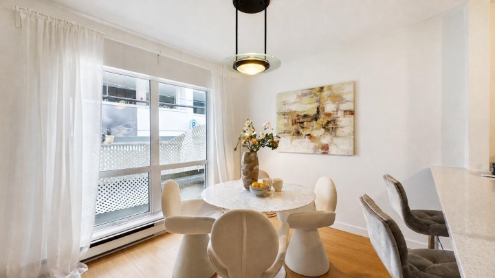 Photo 4 at 103 - 985 W 10th Avenue, Fairview VW, Vancouver West