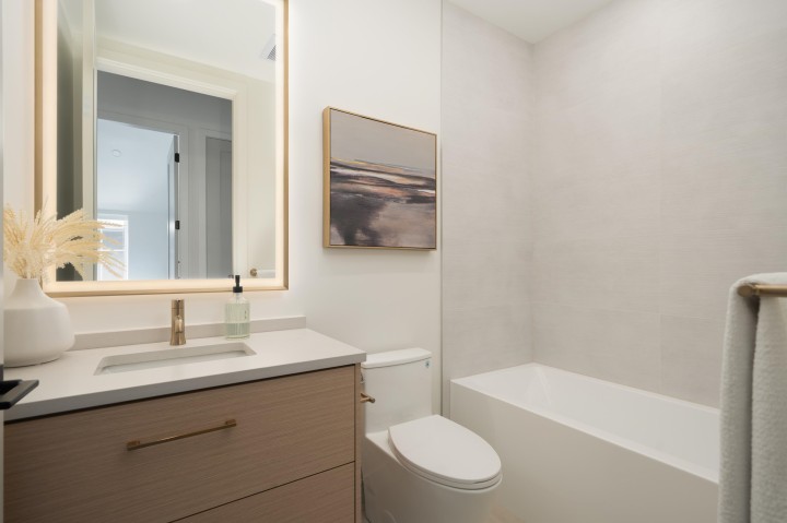 Photo 17 at 1 - 810 E 22nd Avenue, Fraser VE, Vancouver East