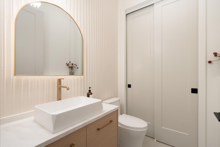 Photo 11 at 1 - 810 E 22nd Avenue, Fraser VE, Vancouver East