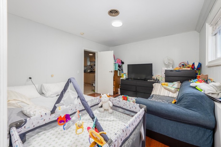 Photo 26 at 5655 Lancaster Street, Collingwood VE, Vancouver East