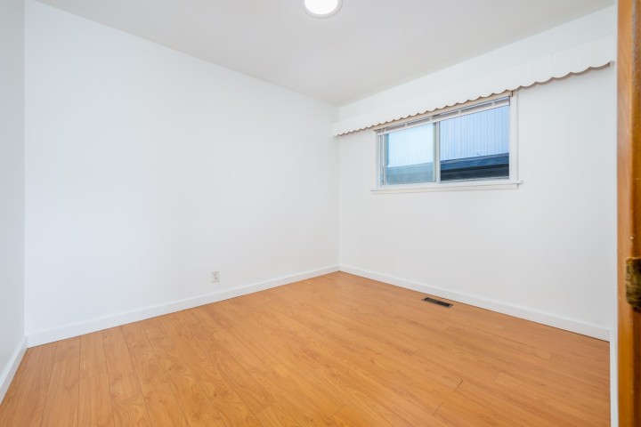 Photo 18 at 5655 Lancaster Street, Collingwood VE, Vancouver East