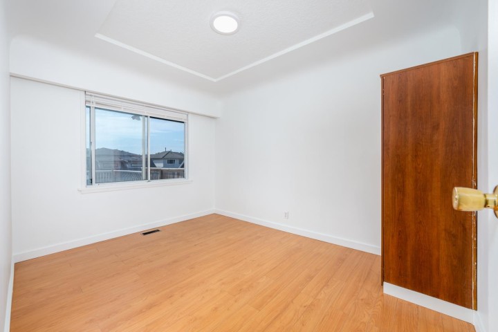 Photo 11 at 5655 Lancaster Street, Collingwood VE, Vancouver East