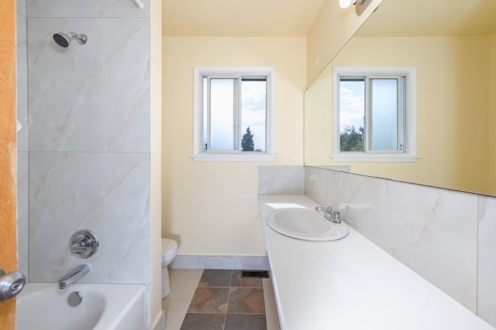 Photo 19 at 5655 Lancaster Street, Collingwood VE, Vancouver East