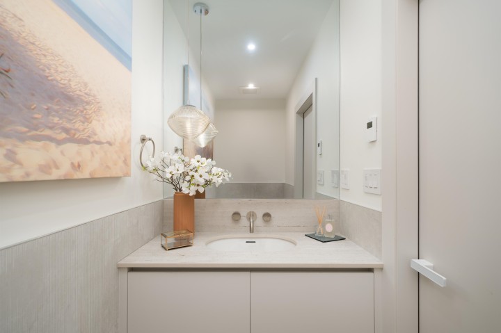 Photo 9 at 03 - 6507 Cypress Street, Kerrisdale, Vancouver West