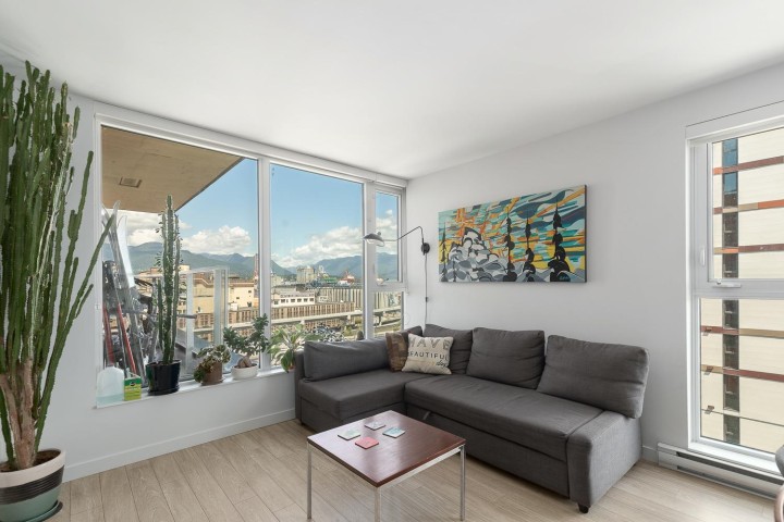 Photo 7 at 904 - 983 E Hastings Street, Strathcona, Vancouver East