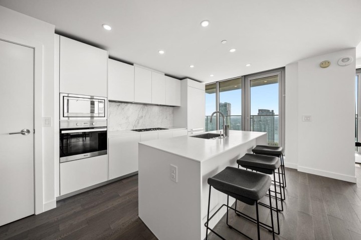 Photo 10 at 3801 - 1480 Howe Street, Yaletown, Vancouver West