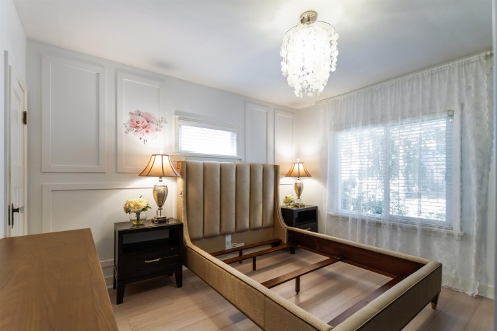 Photo 7 at 136 E 45th Avenue, Main, Vancouver East