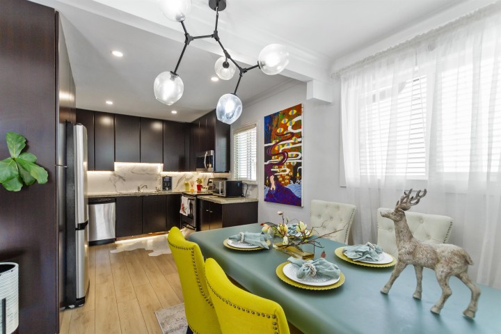 Photo 5 at 136 E 45th Avenue, Main, Vancouver East