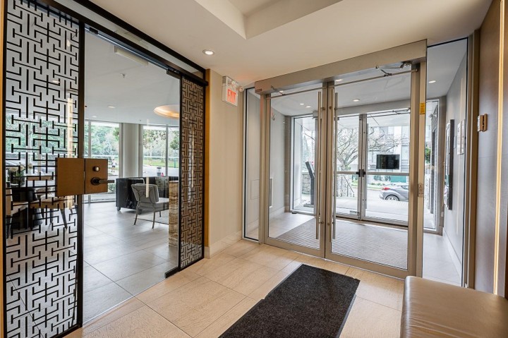 Photo 7 at 301 - 505 W 30th Avenue, Cambie, Vancouver West