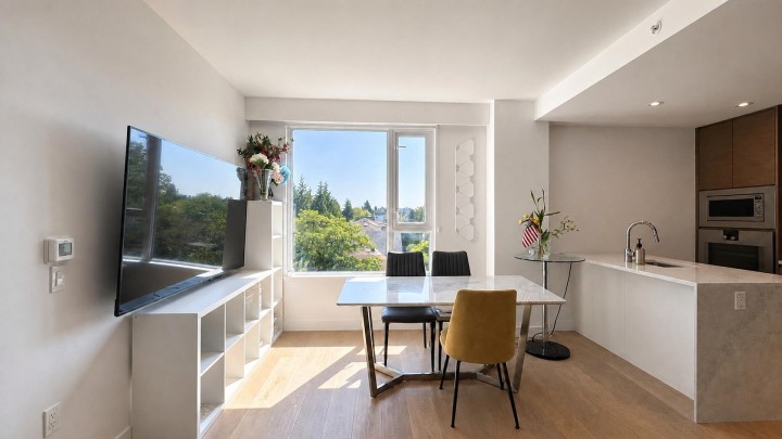 Photo 7 at 310 - 5693 Elizabeth Street, Cambie, Vancouver West