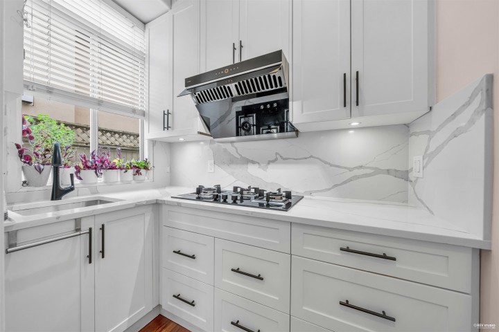 Photo 19 at 1285 W 47th Avenue, South Granville, Vancouver West
