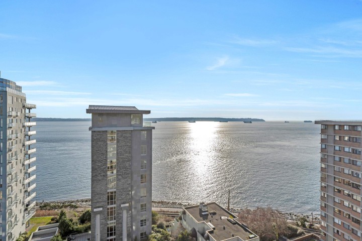 Photo 38 at 101 - 2135 Argyle Avenue, Dundarave, West Vancouver