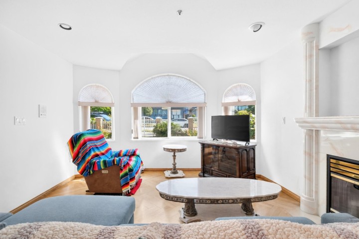 Photo 12 at 3423 E 24th Avenue, Renfrew Heights, Vancouver East