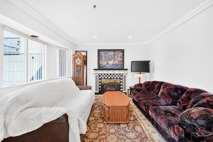 Photo 11 at 3423 E 24th Avenue, Renfrew Heights, Vancouver East