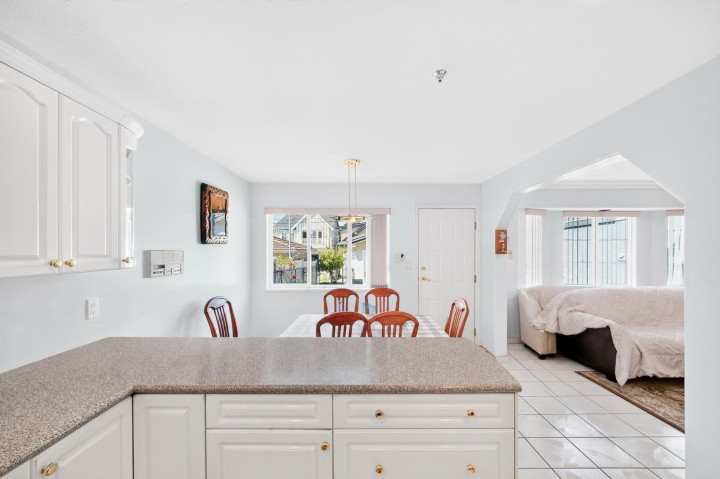 Photo 8 at 3423 E 24th Avenue, Renfrew Heights, Vancouver East