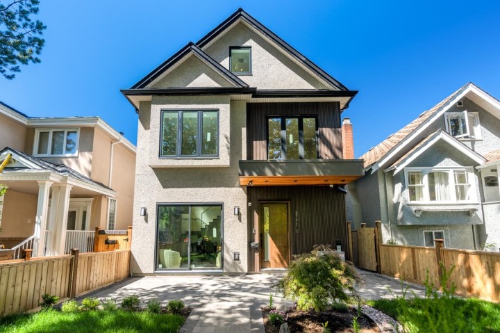 Photo 30 at 1 - 3771 W King Edward Avenue, Dunbar, Vancouver West