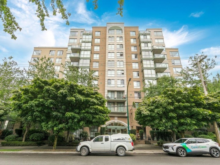Photo 1 at 701 - 2288 Pine Street, Fairview VW, Vancouver West