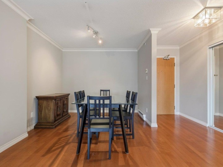 Photo 5 at 701 - 2288 Pine Street, Fairview VW, Vancouver West