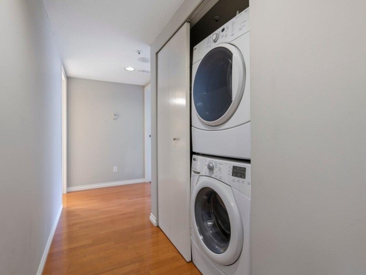 Photo 19 at 701 - 2288 Pine Street, Fairview VW, Vancouver West