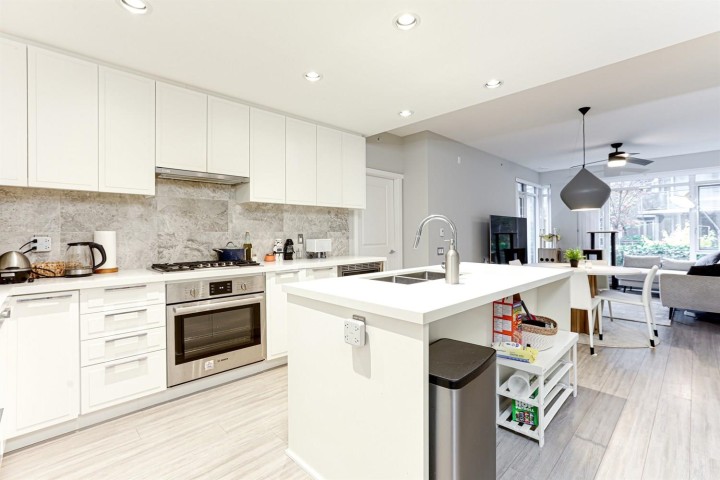 Photo 12 at 108 - 3188 Riverwalk Avenue, South Marine, Vancouver East