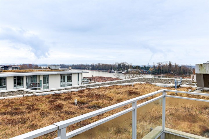 Photo 32 at 108 - 3188 Riverwalk Avenue, South Marine, Vancouver East