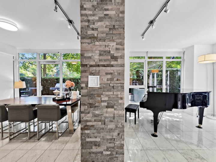 Photo 6 at 1211 W Cordova Street, Coal Harbour, Vancouver West