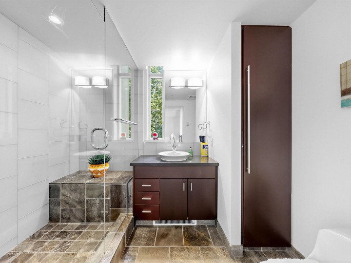 Photo 28 at 1211 W Cordova Street, Coal Harbour, Vancouver West