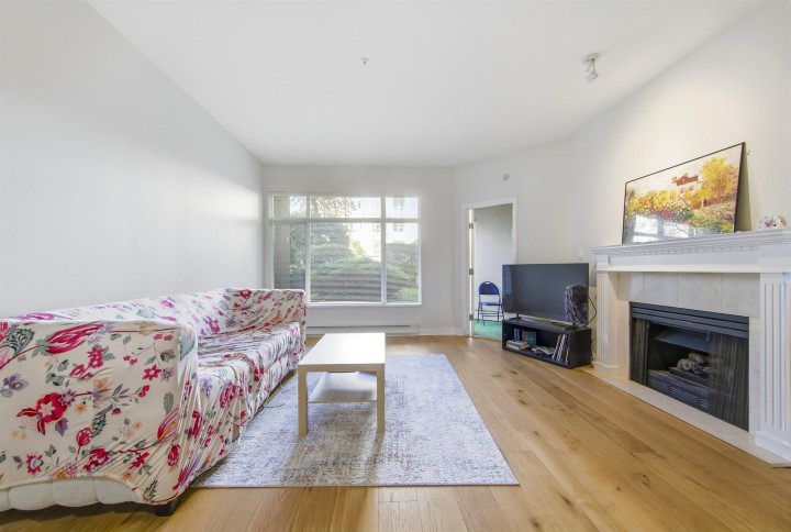 Photo 4 at 105 - 5735 Hampton Place, University VW, Vancouver West